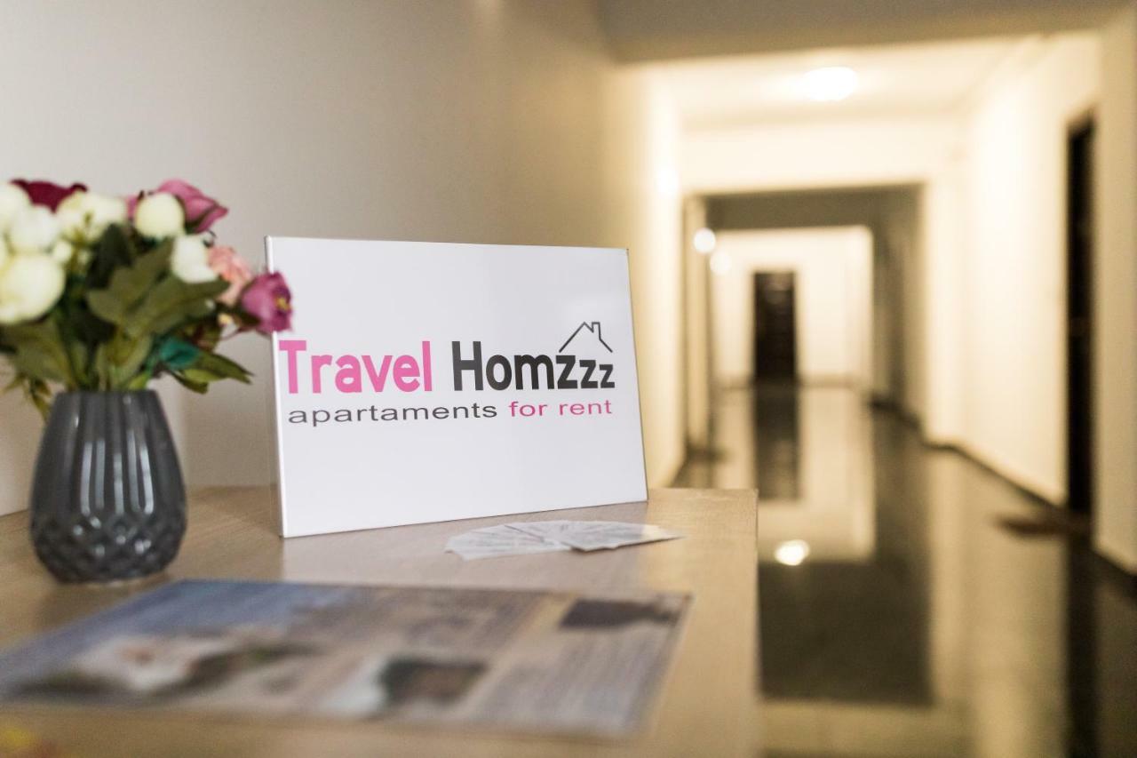 Travel Homzzz Apartments Targu-Mures Bagian luar foto